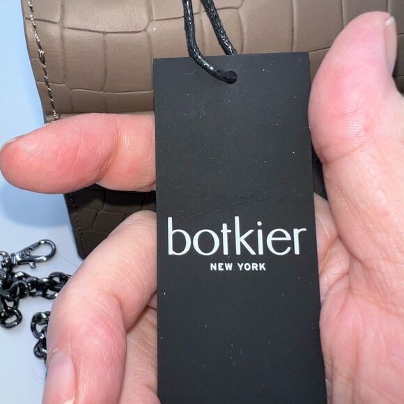 BOTKIER NEW YORK Small Lennox Croc-Embossed Leather Crossbody - Picture 9 of 16